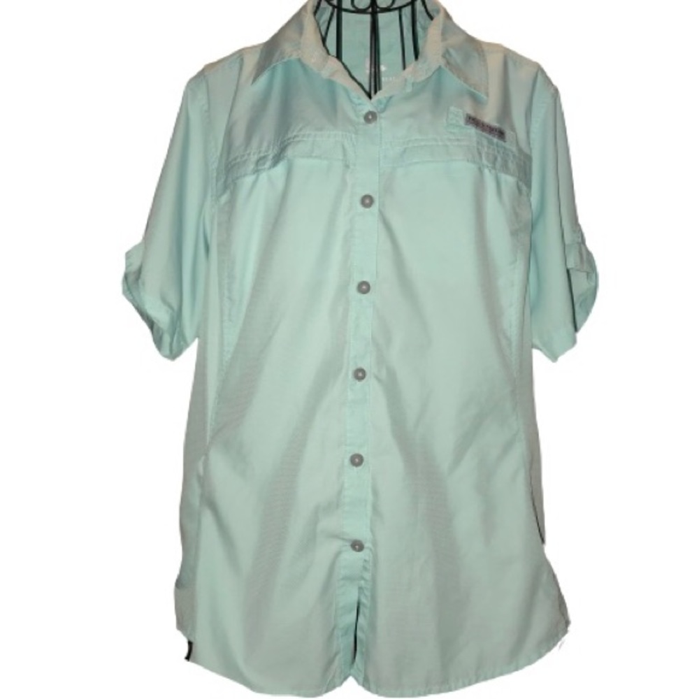 Field & Stream green breathable workout shirt L